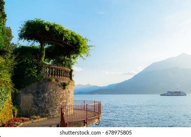 Lake Como Italy Sunset Stock Photo 678975805 | Shutterstock