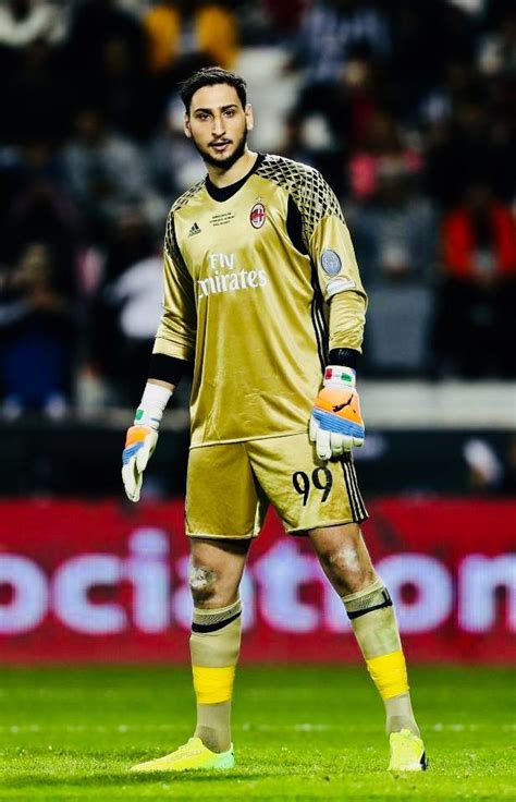 Gianluigi “Grigio” Donnarumma (AC Milan) [Italy] Buffon Goalkeeper, Zinedine Zidane, Young ...