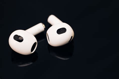 How to Charge AirPods Without Case | TheAirBudsPro