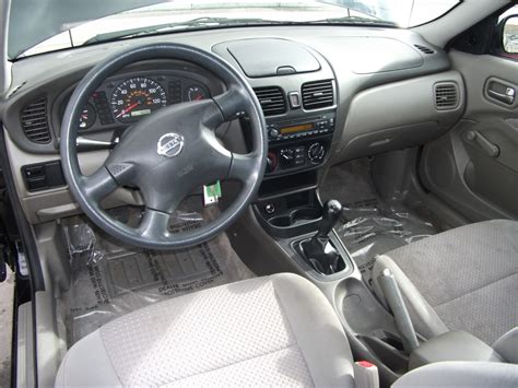 2005 Nissan Sentra - Information and photos - MOMENTcar