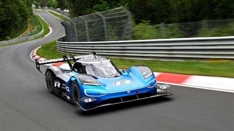 Volkswagen I.D. R, al Nürburgring record anche di efficienza