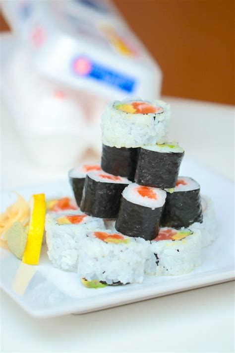 Egg Sushi Roll