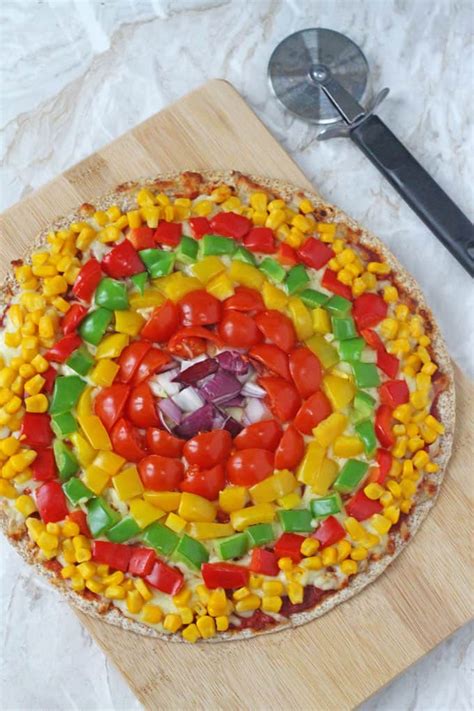 Rainbow Veggie Pizza for Kids - My Fussy Eater | Healthy Kids Recipes