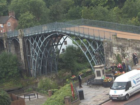 Iron bridge – the world's first metal bridge