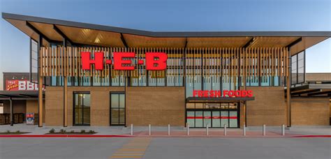 H-E-B Frisco Grand Opening | EMJ Construction