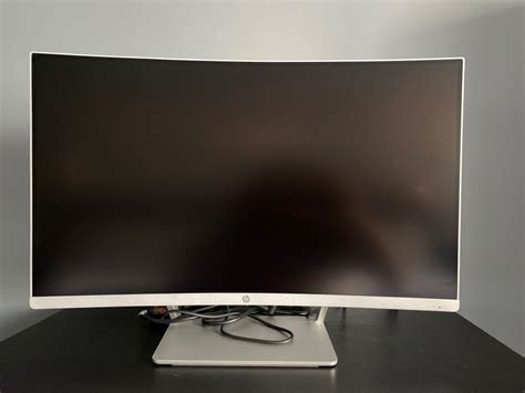 HP 27 inch Curved Monitor z4n74aa, Computers & Tech, Parts ...