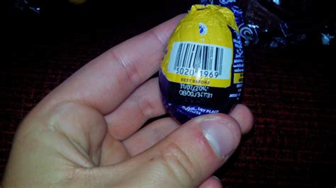 omracer Reviews: Cadbury Caramel Easter Egg