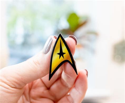 Star Trek Original Series Enamel Pin - Command – Star Trek Unlimited