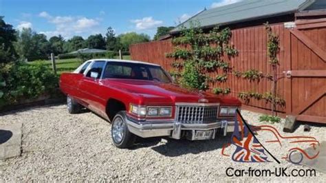 1976 Cadillac Coupe Deville lowrider hydraulics red american classic car V8