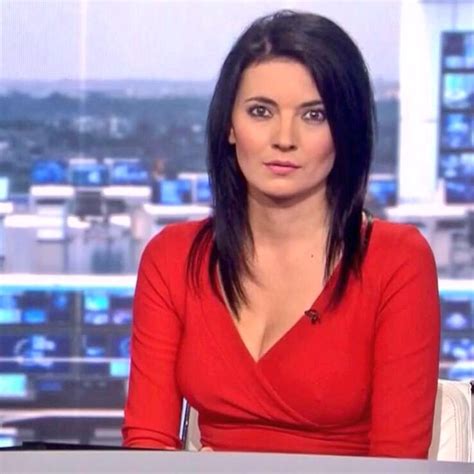 Classify Natalie Sawyer, Sky Sports journalist