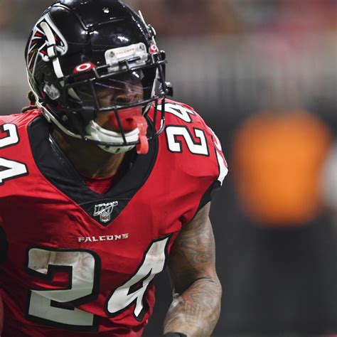 Falcons' Devonta Freeman out vs. Saints After Suffering Foot Injury ...