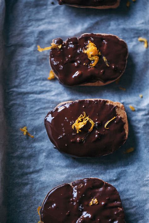 Dark chocolate & orange cookies - Travelling oven