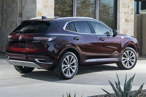 2021 Buick Envision Avenir Shows Its Elegance: Live Photo Gallery