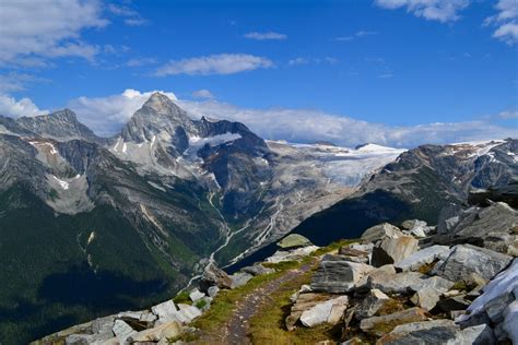 Glacier National Park, BC - Explore B.C Rentals