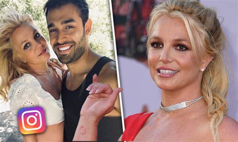 Here's Why Britney Spears Deleted Her Instagram Account - Capital