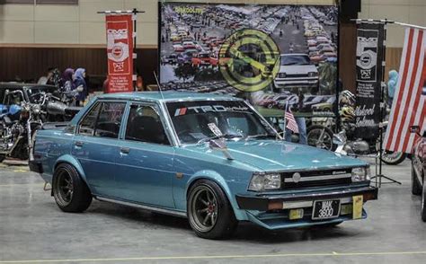 Toyota Corolla KE70 : r/JDM