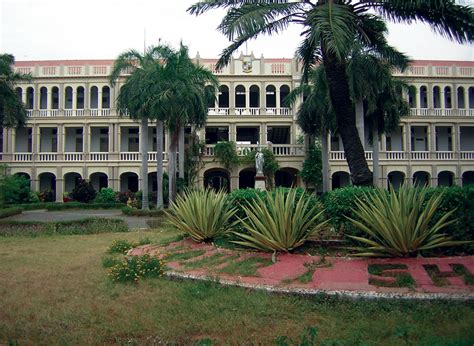 Pixels India: Loyola College, Chennai - Rare Photos...