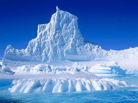 Beautiful winter wallpaper iceberg | Urban Art Wallpaper