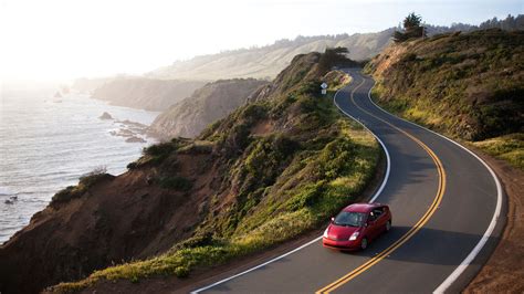 Renting a Car Under 25: What You Need to Do for Rental | Condé Nast ...