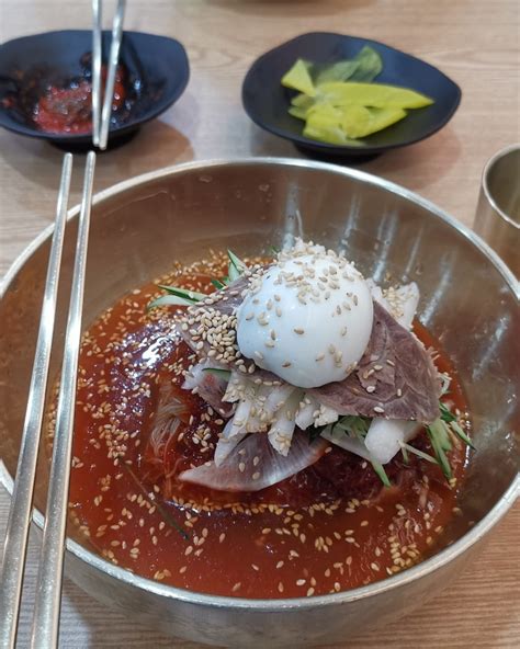 Their Bibim naengmyeon is decent, better than some naengmyeon in Korea ...