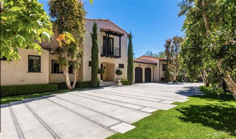 Justin Timberlake and Jessica Biel's House in Hollywood Hill - Famous House