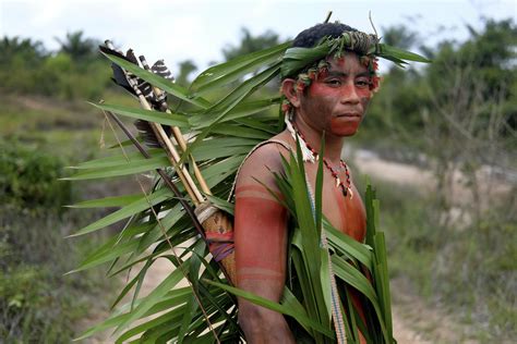 #Amazon tribe in #Brazil patrols territory, braces for #fight | Amazon ...