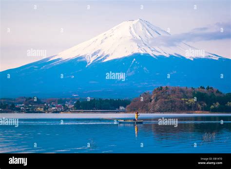 The beautiful mount Fuji in Japan at sunrise Stock Photo - Alamy