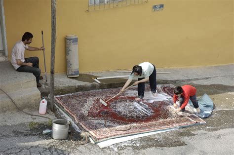 Top 10 Tips for Optimal Professional Rug Cleaning