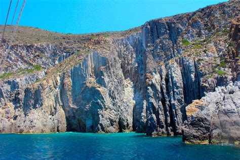 Nemo's Great Adventure: THE SEA CAVES: ANTIPAROS, GREECE