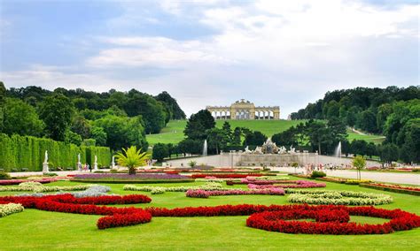 Schonbrunn Gardens | Travel Blog & Guest Posts - Elite Travel Blog