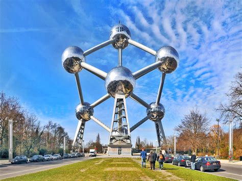 atomium bruselas – Travel With Pau