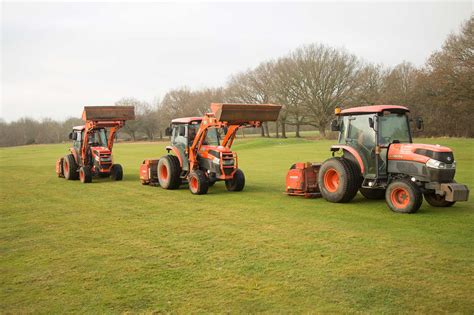 Luffenham Heath Golf Club Deep Tine Aeration | Fineturf