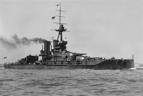 HMS Iron Duke, flagship of the Royal Navy's Grand Fleet 1914-1917 [4316 ...