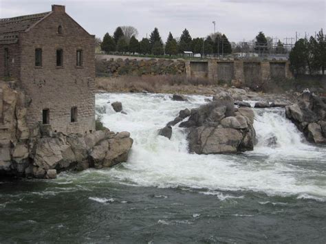 American Falls, ID : Spring Time at the Dam photo, picture, image (Idaho) at city-data.com