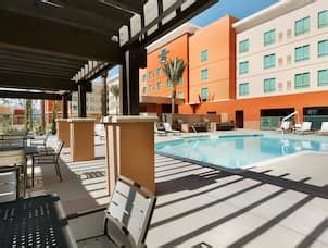 Hotel Amenities - Homewood Suites by Hilton Irvine John Wayne Airport