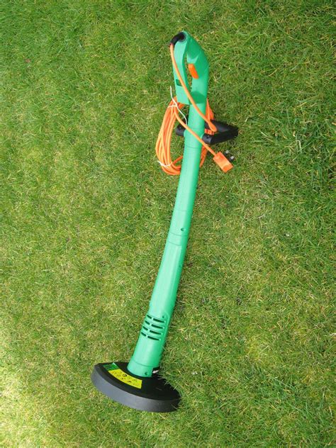 HOMEBASE GARDEN STRIMMER TRIMMER 250W | in Shefford, Bedfordshire | Gumtree