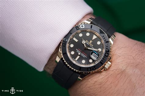 Rolex Introduces The Yacht-Master Everose With Oysterflex Integrated Rubber Strap ...