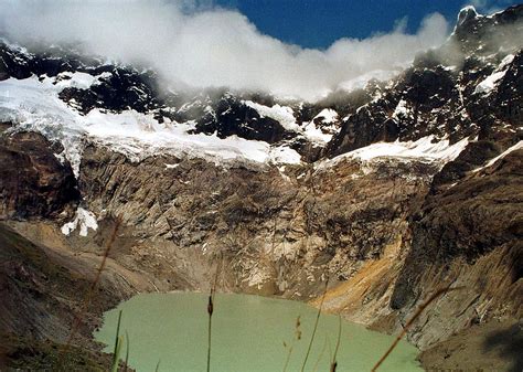 The Vredefort Crater: Africa’s Largest on Earth from 2 Billion Years ...