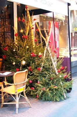 Couture Allure Vintage Fashion: Paris Christmas Decorations