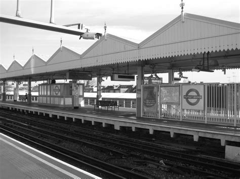 Putney Bridge Underground Station © Carol :: Geograph Britain and Ireland