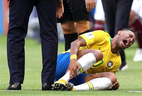Neymar Has Spent 14 Mins Rolling on the Ground This World Cup