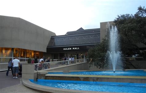 Hulen Mall - Regional mall in Fort Worth, Texas, USA - Malls.Com