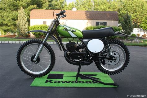 Reference photo | Kawasaki, Motocross bikes, Motorcycles vintage