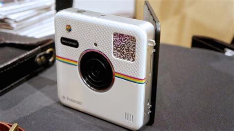 Polaroid Socialmatic Camera | HolyCool.net