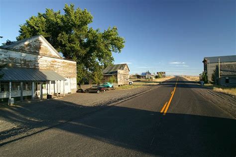 Hardman, Oregon Ghost Town | Picture Gallery | Ghost towns, Abandoned buildings, Buy pictures