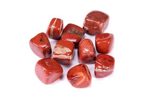 Red Jasper: Meaning, Properties & Uses - Gemstonist