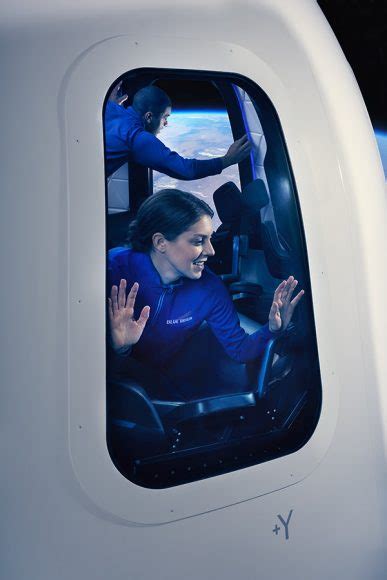 Take a Peek Inside Blue Origin's New Shepard Crew Capsule - Universe Today