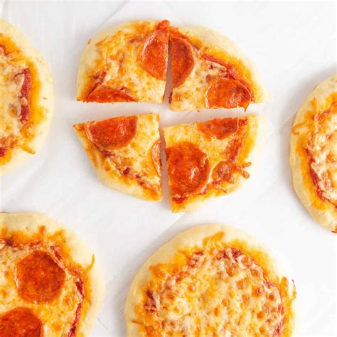 Easy Mini Pizza Recipe for Kids