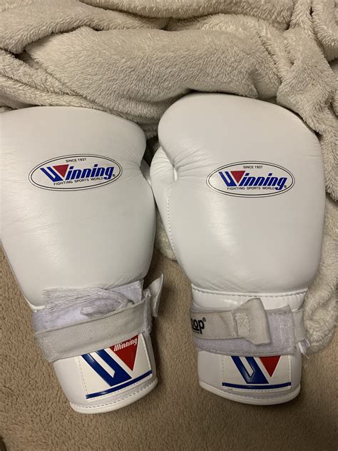 Winning Boxing full sparring set for sale | Boxing Forum - Boxing Discussion Forums