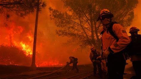 Wildfire photos show destruction from deadly Southern California fires ...